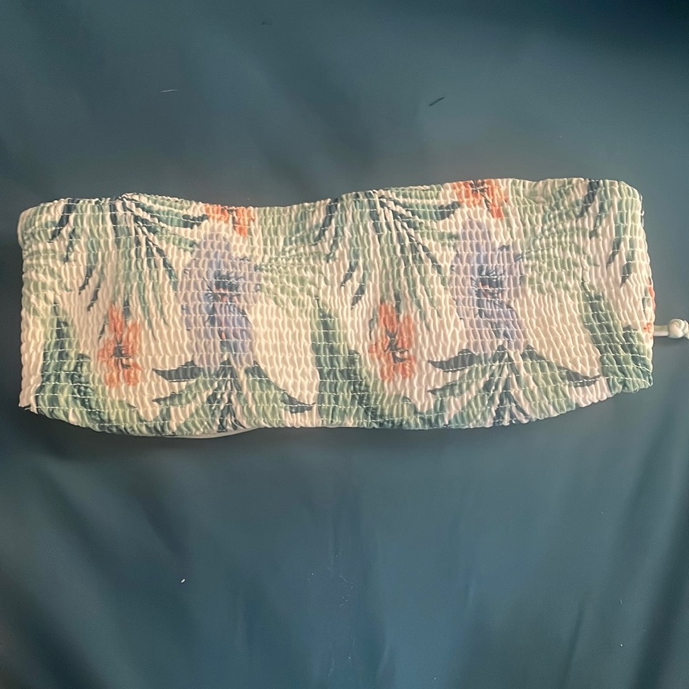 hollister bathing suit